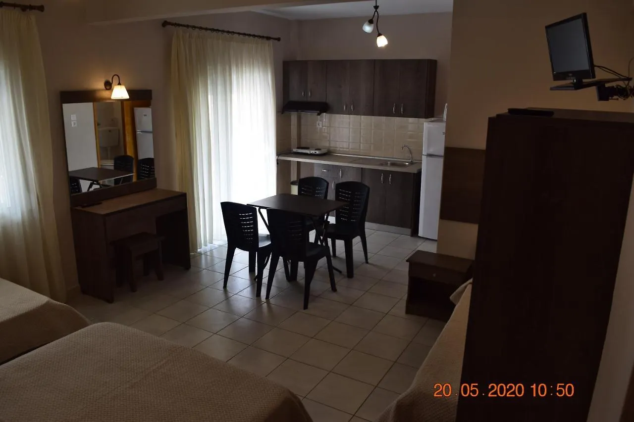 Evanthia'S Apartments Stavros