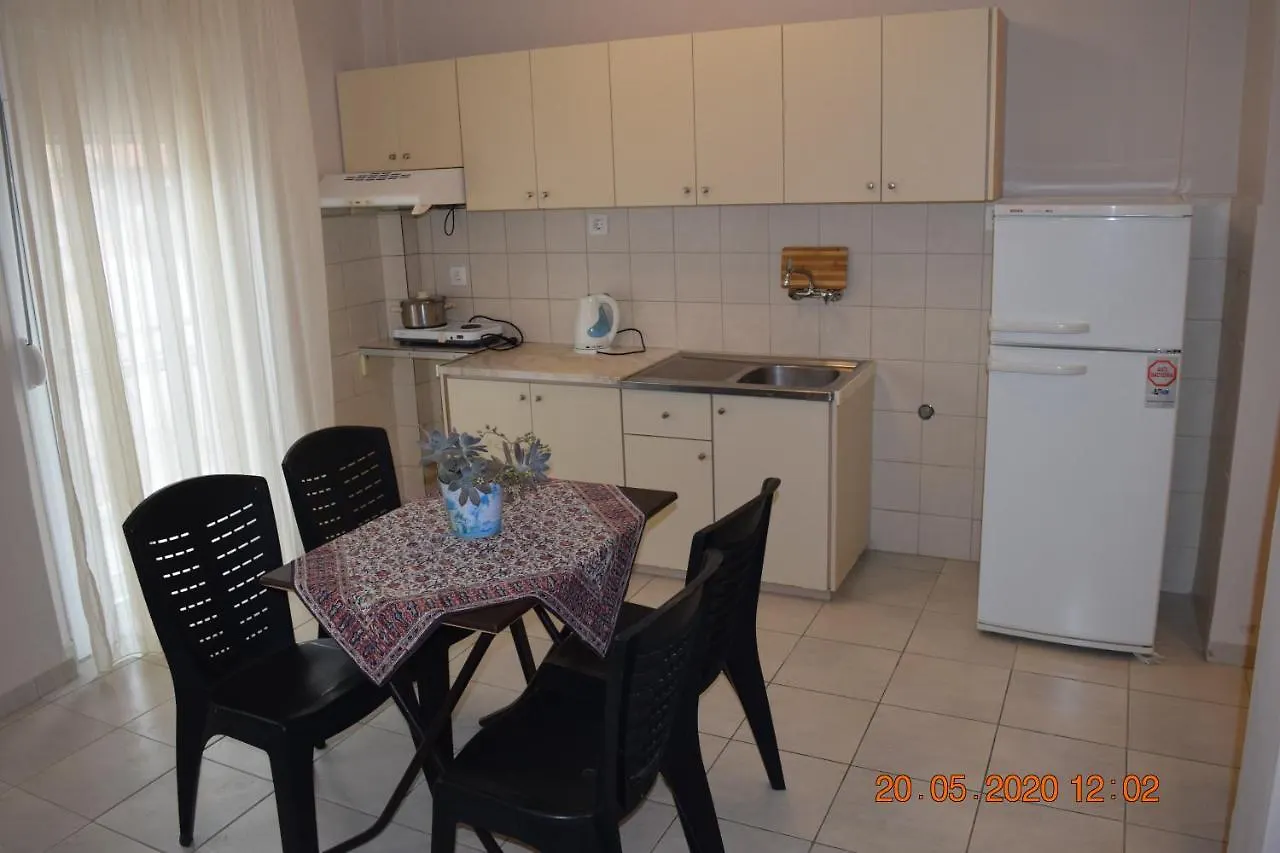 Evanthia'S Apartments Stavros  Greece